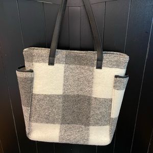 Duluth Trading Co Plaid tote